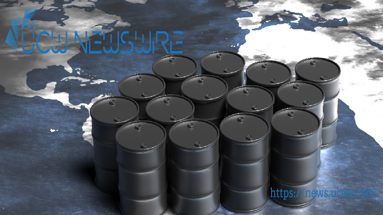 Toronto Stock Futures Rise Amid Oil Price Boost and Anticipation of Data-Heavy Week